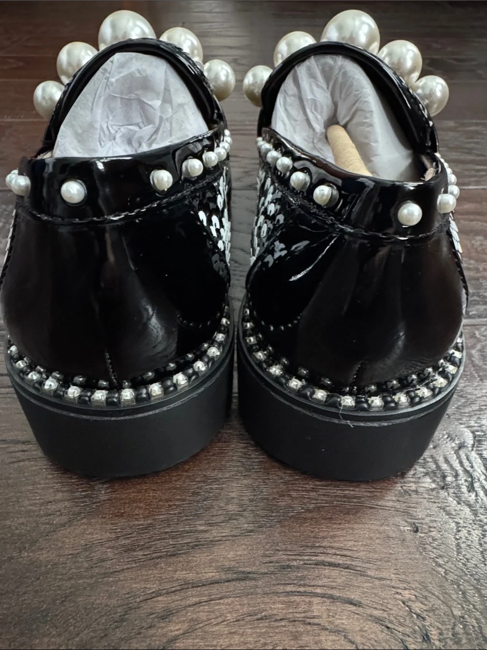 Betsey Johnson Loafers Black & White Women's 5 - Sequin Pearl-Accent Loafers